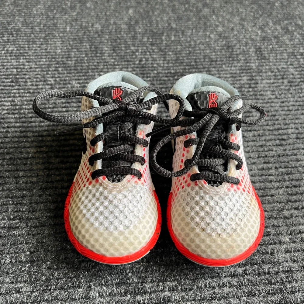 Nike Kyrie 1 Deceptive Red Toddler 6C White Black Basketball Shoes 717231-100